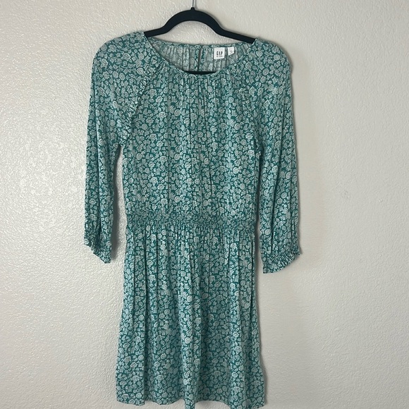 GAP KIDS  DRESS  SIZE XXL COLOR GREEN AND WHITE - Picture 1 of 10
